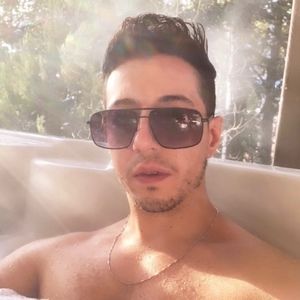 Meet your Posher, Jeffrey